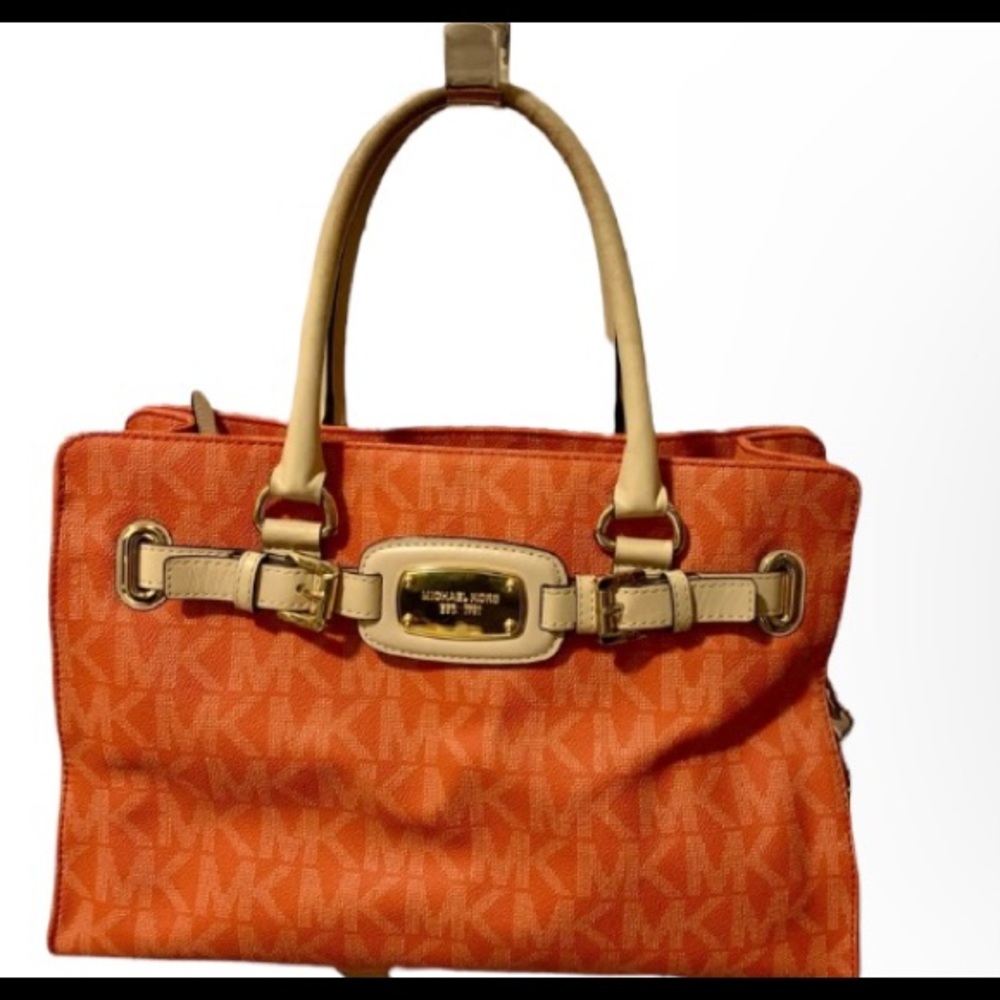 FABULOUS Michael Kors perfect for Fall